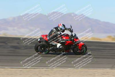 media/Dec-15-2023-Apex Assassins (Fri) [[91f19fb1c7]]/Racer 2/Session 2 (Bowl Exit)/